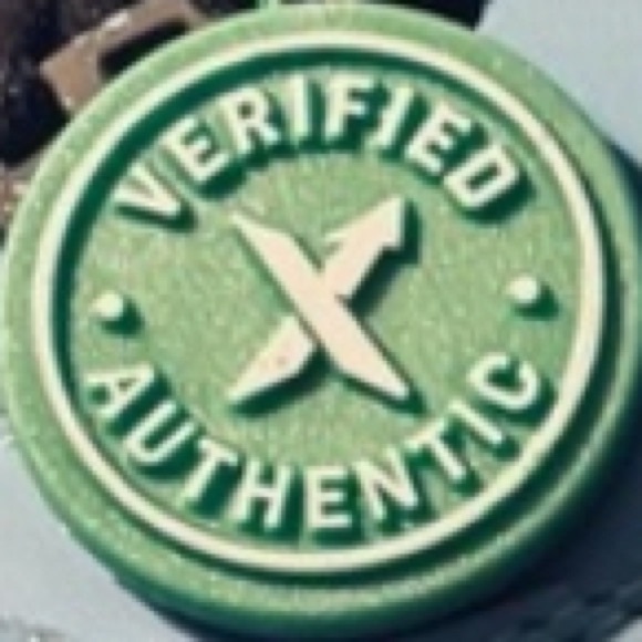 Jordan 4 Photonz   Gray and Cream Sneakers Brand New - Picture 10 of 10